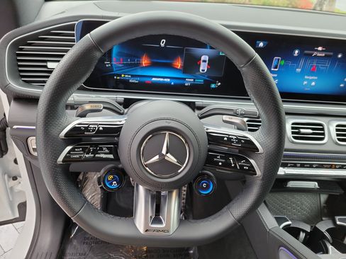 Used 2025 Mercedes-Benz GLE 53 AMG AMG GLE 53 image 22