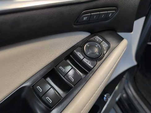 Certified 2022 Buick Enclave Avenir w/ Avenir Technology Package AWD/4WD image 15