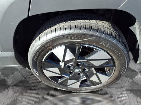 Used 2025 Hyundai Kona SEL image 19