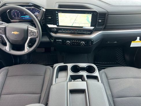New 2026 Chevrolet Silverado 2500 LT w/ All Star Edition AWD/4WD image 10