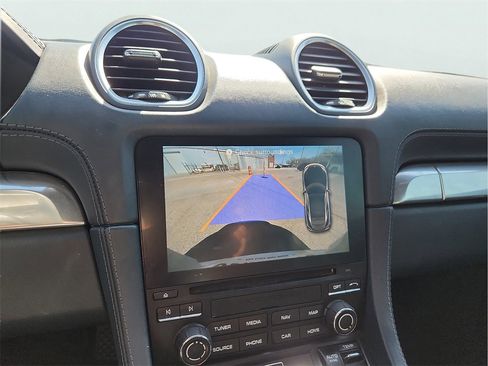 Used 2021 Porsche 718 Cayman Base image 19