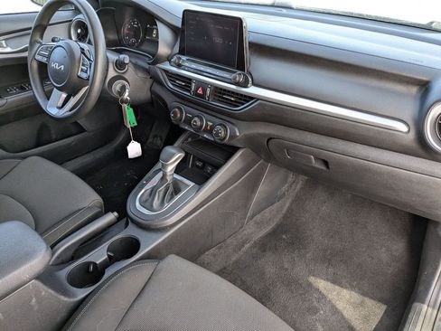 Used 2024 Kia Forte LXS image 34