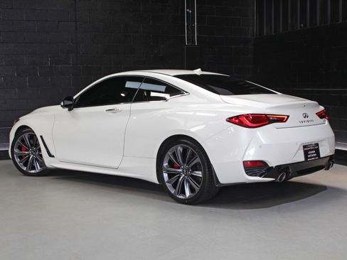 Used 2022 INFINITI Q60 Red Sport 400 w/ Cargo Package RWD image 12