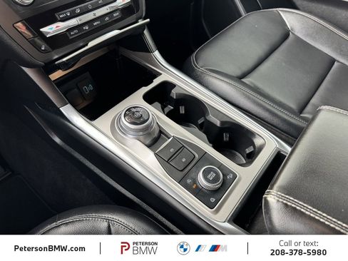 Used 2020 Ford Explorer XLT w/ Equipment Group 202A image 28