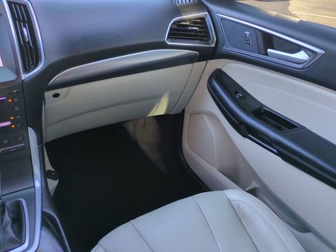 Used 2018 Ford Edge Titanium w/ Equipment Group 301A image 16
