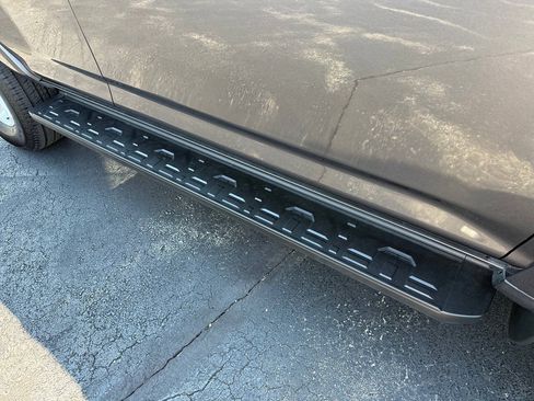 Used 2016 Toyota 4Runner SR5 AWD/4WD image 38