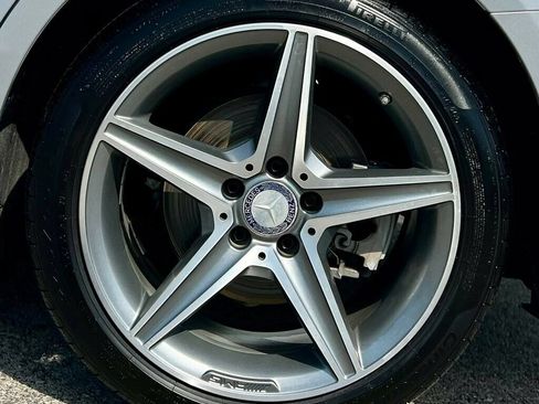 Used 2015 Mercedes-Benz C 300 4MATIC Sedan image 28
