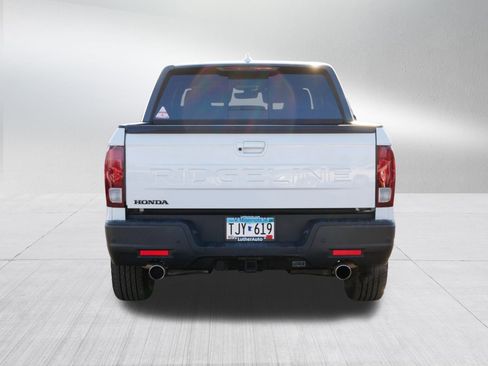 Certified 2026 Honda Ridgeline Black Edition image 6