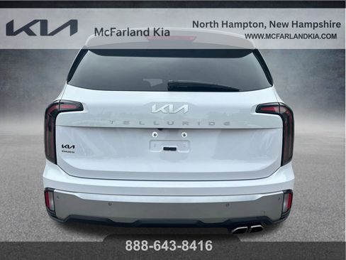 Used 2023 Kia Telluride EX w/ EX Captain's Chair Package FWD image 5