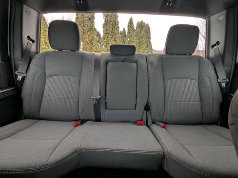 Used 2024 RAM 3500 Big Horn w/ Sport Appearance Package image 23