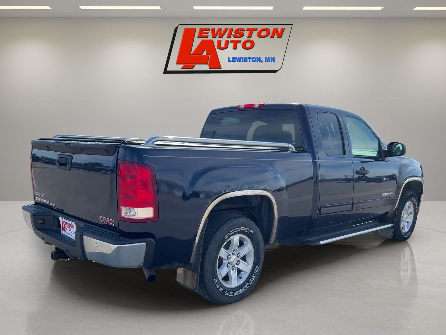 Used 2011 GMC Sierra 1500 SLE AWD/4WD image 5