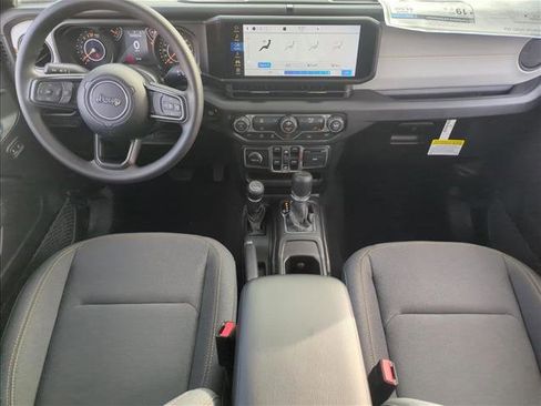 New 2026 Jeep Gladiator Sport image 12