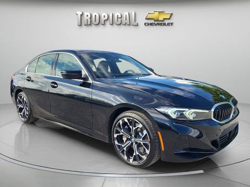 Used 2025 BMW 330i Sedan RWD image 7