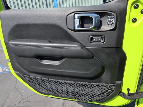 Certified 2021 Jeep Wrangler Unlimited Sahara image 22