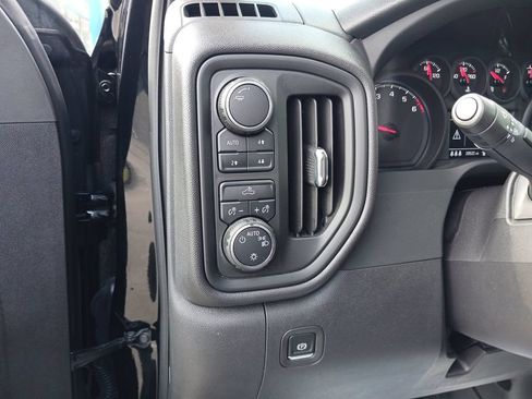 Used 2024 Chevrolet Silverado 1500 Custom Trail Boss AWD/4WD image 35