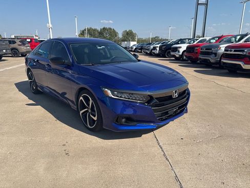 Used 2022 Honda Accord Sport Special Edition image 3