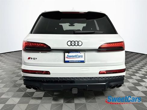 Used 2025 Audi SQ7 Premium Plus AWD/4WD image 6