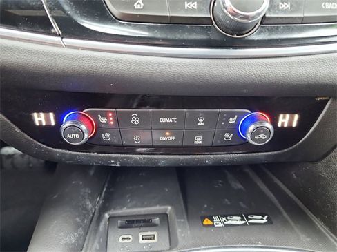 Used 2023 Buick Enclave Avenir w/ Avenir Technology Package image 25