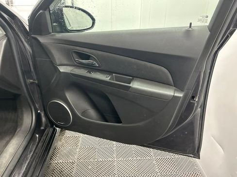 Used 2015 Chevrolet Cruze LTZ w/ Sun, Sound and Sport Package FWD image 3