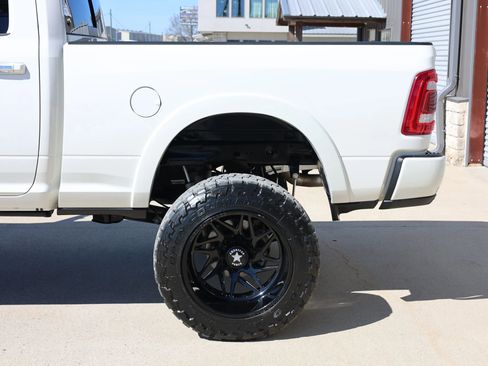 Used 2022 RAM 2500 Laramie image 14