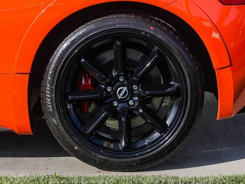 New 2024 Nissan Z Performance w/ Heritage Edition image 12