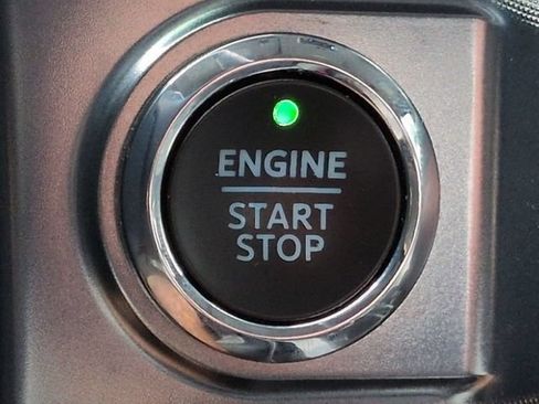 Certified 2022 Ford F150 Limited AWD/4WD image 29