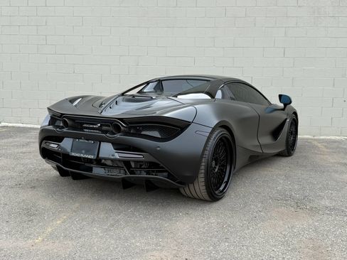Used 2022 McLaren 720S Performance RWD image 15