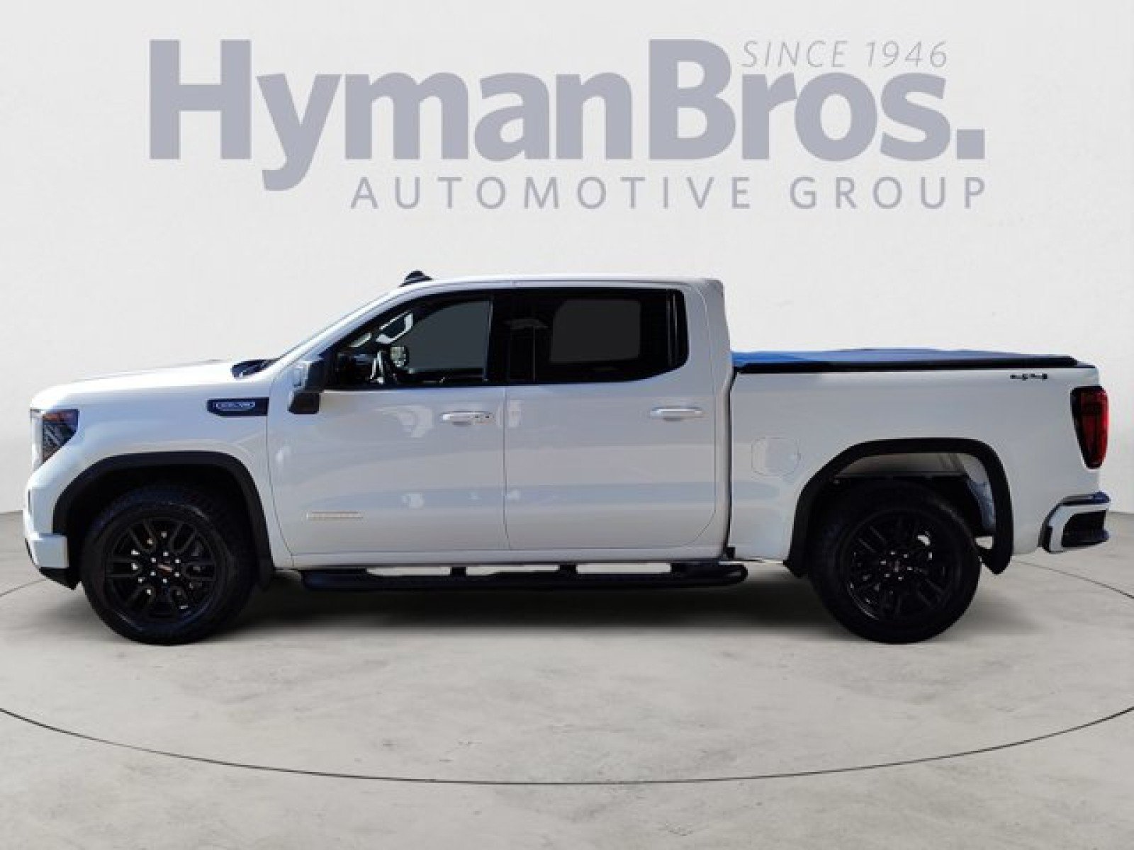 Used 2023 GMC Sierra 1500 Elevation AWD/4WD image 6