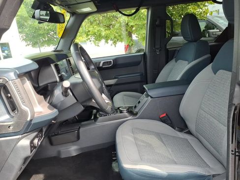 Used 2023 Ford Bronco Outer Banks AWD/4WD image 15
