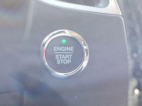 Used 2021 Ford Edge SEL w/ Convenience Package AWD/4WD image 15