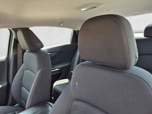Used 2025 Chevrolet Malibu LT FWD image 10