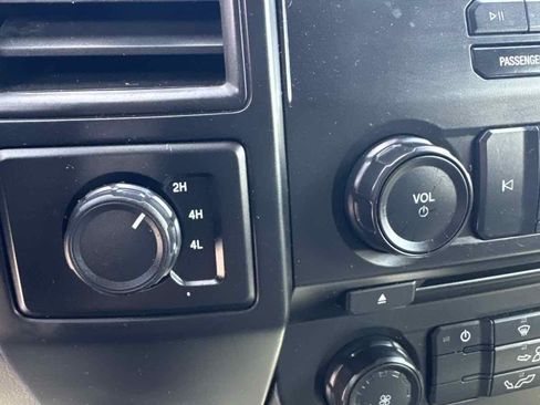 Used 2018 Ford F150 XL w/ Equipment Group 101A Mid image 12