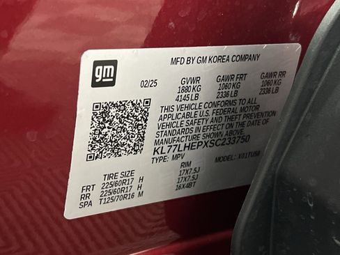 Used 2025 Chevrolet Trax LT w/ LT Convenience Package image 30