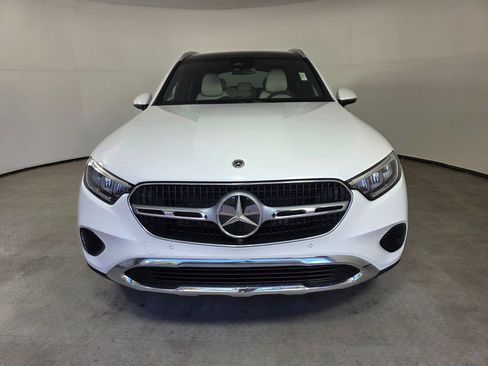 New 2026 Mercedes-Benz GLC 300 4MATIC image 2