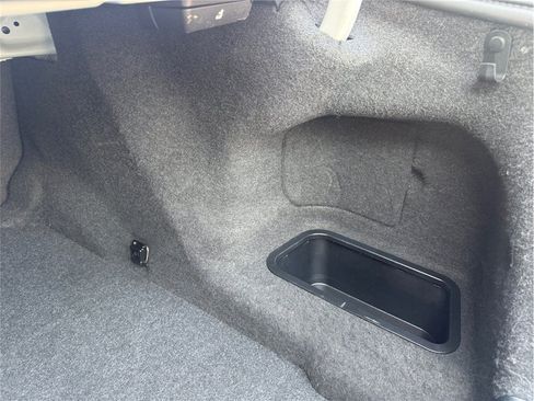 Used 2015 BMW M5 RWD image 40