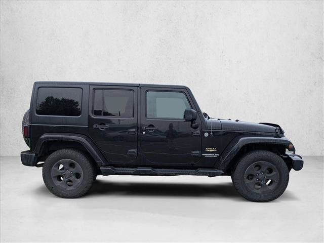 Used 2014 Jeep Wrangler Unlimited Sahara AWD/4WD image 4