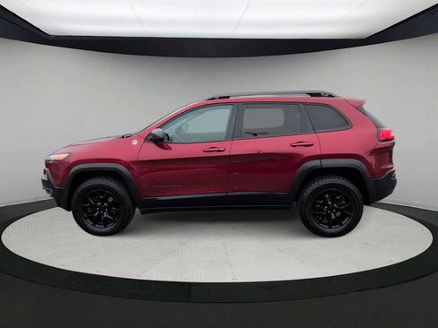 Used 2015 Jeep Cherokee Trailhawk w/ Comfort/Convenience Group image 5