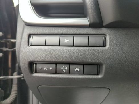 Certified 2023 Nissan Rogue SV w/ SV Premium B Package AWD/4WD image 43