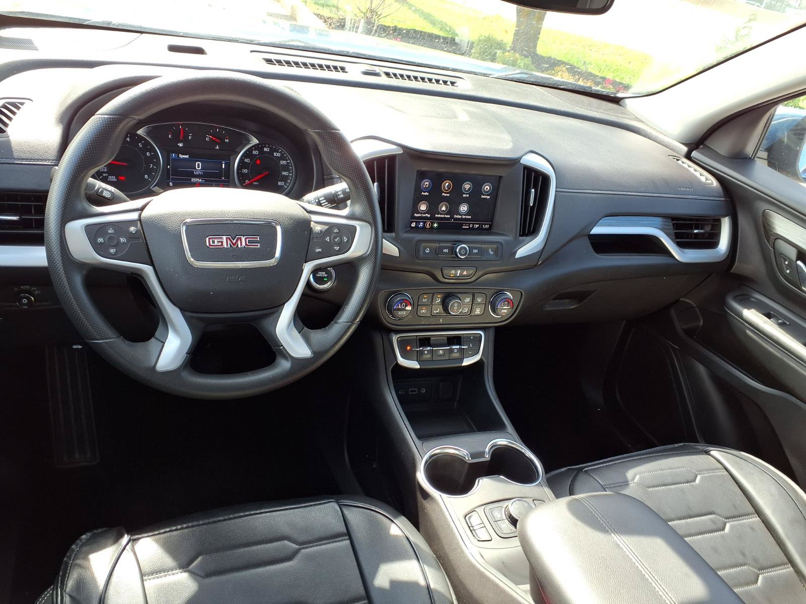 Used 2024 GMC Terrain SLE w/ Driver Convenience Package AWD/4WD image 5