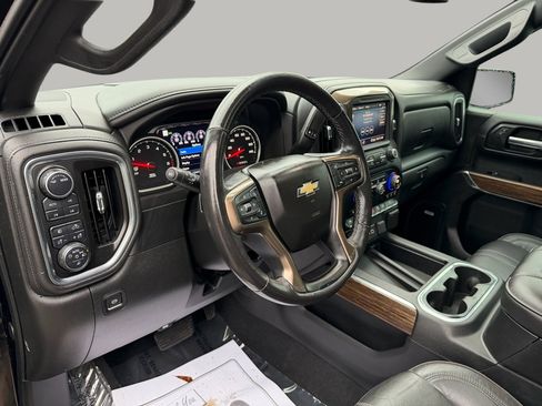 Used 2020 Chevrolet Silverado 1500 High Country w/ Trailer Camera Package image 11