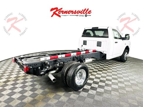 New 2025 RAM 3500 Tradesman image 7