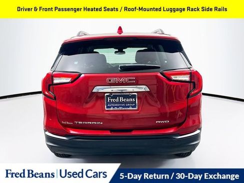 Used 2022 GMC Terrain SLE w/ Driver Convenience Package AWD/4WD image 7