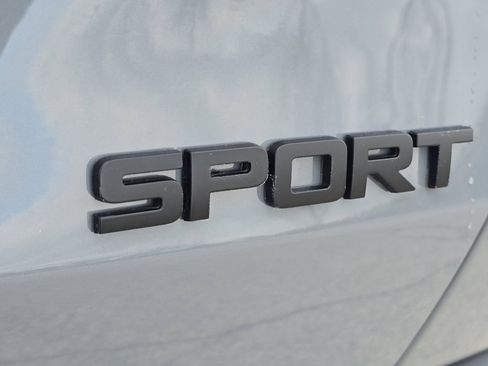 Certified 2025 Honda HR-V Sport image 11