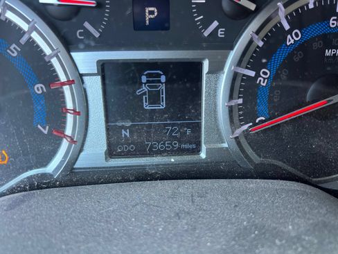 Used 2018 Toyota 4Runner Limited AWD/4WD image 7