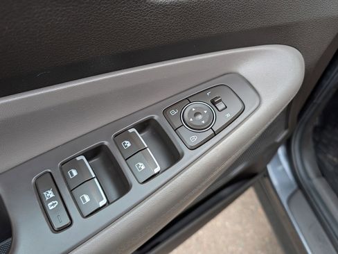 Used 2020 Hyundai Santa Fe SEL w/ Cargo Package image 15