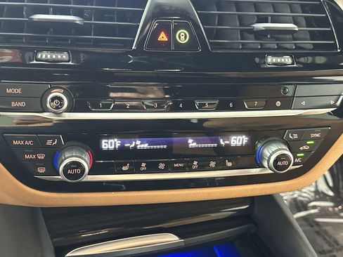 Used 2023 BMW 530i xDrive w/ Convenience Package image 19