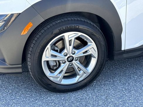 Certified 2023 Hyundai Kona SEL w/ Convenience Package AWD/4WD image 30