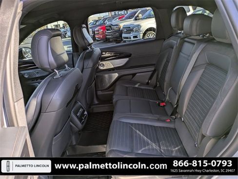 Certified 2024 Lincoln Nautilus Reserve w/ Equipment Group 203A image 15