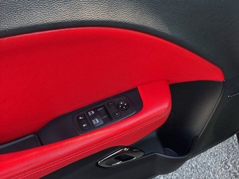 Used 2021 Dodge Challenger SRT Hellcat image 11