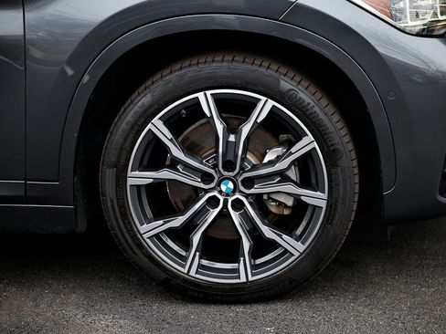 Used 2022 BMW X1 sDrive28i w/ M Sport Package image 5